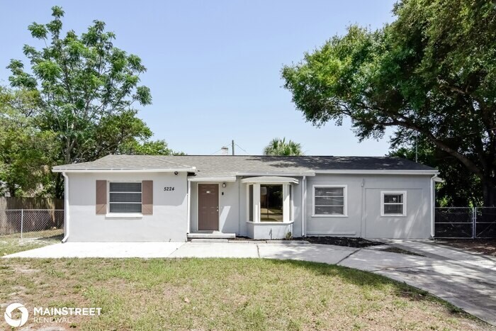 Primary Photo - 5224 S Puritan Ave, Tampa, FL 33611