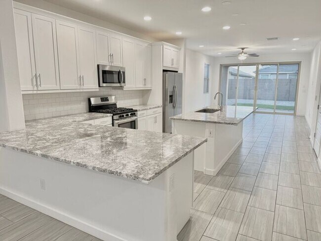 Foto del edificio - Desirable Neighborhood! 3 Bedroom 2 Bathro...