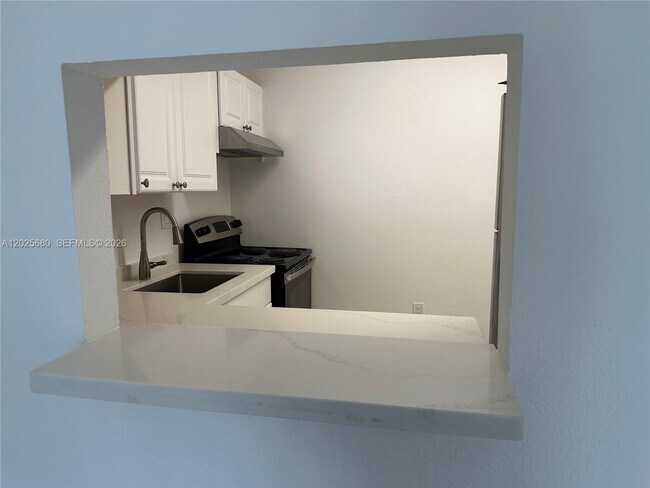 Foto del edificio - 10900 SW 104th St