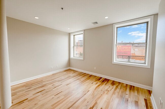 Building Photo - Lackawanna Ave