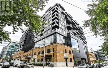 Building Photo - 505 Richmond St W