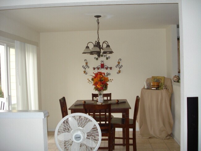 Foto del edificio - 2815 Golden Wheat Ln