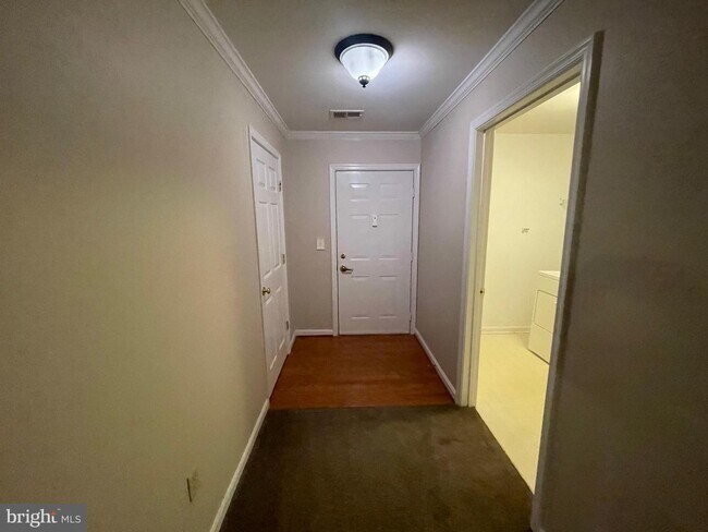 Foto del edificio - 9131 Gracious End Ct