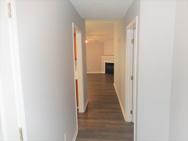 Building Photo - 1454 Cimarron Pkwy