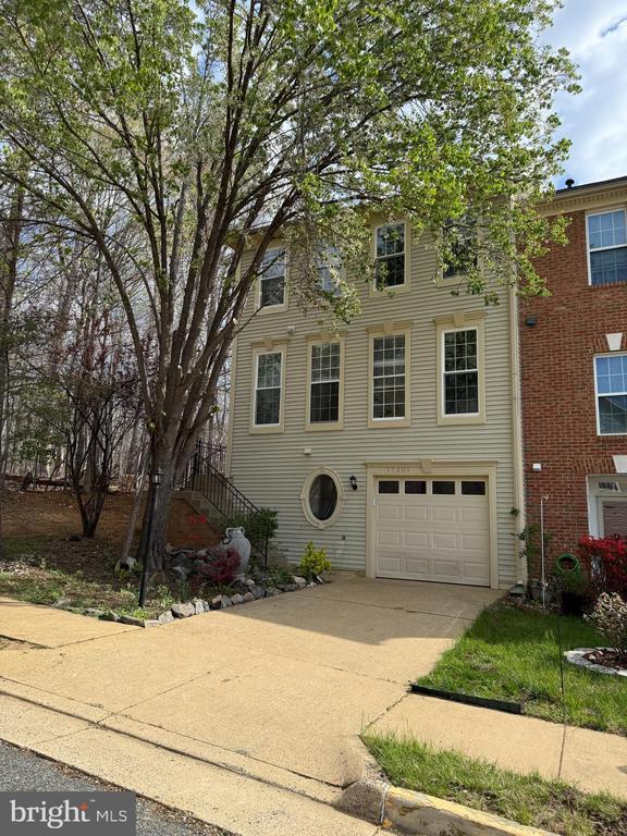 Foto del edificio - 17301 Pacific Rim Terrace