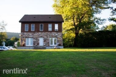 Primary Photo - 1 br, 1 bath Apartment - 1617 Red Hill Rd