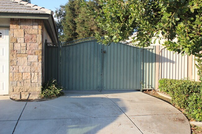 Foto del edificio - 9110 Via Lugano