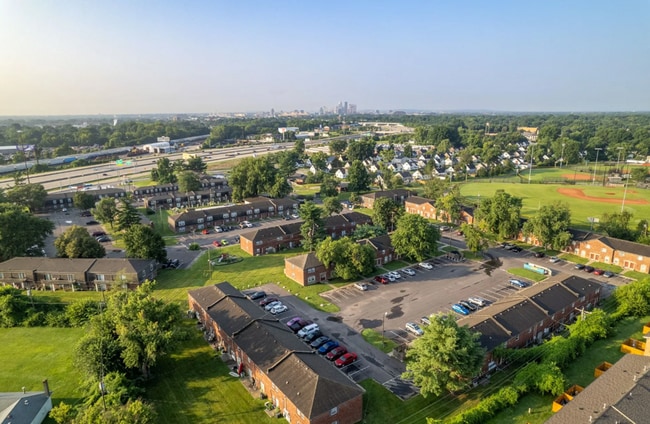Building Photo - Cambridge Apartments