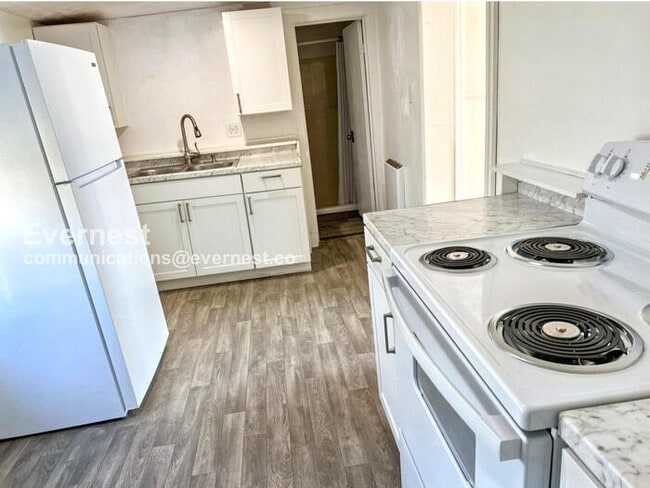 Foto del edificio - 102 Chestnut St