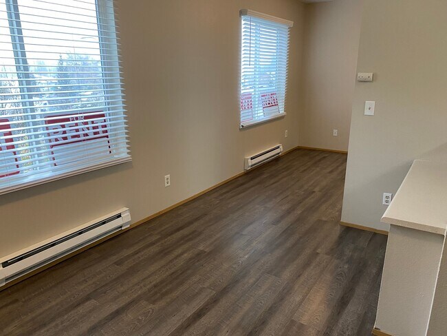 Foto del edificio - 334 Wells Ave S