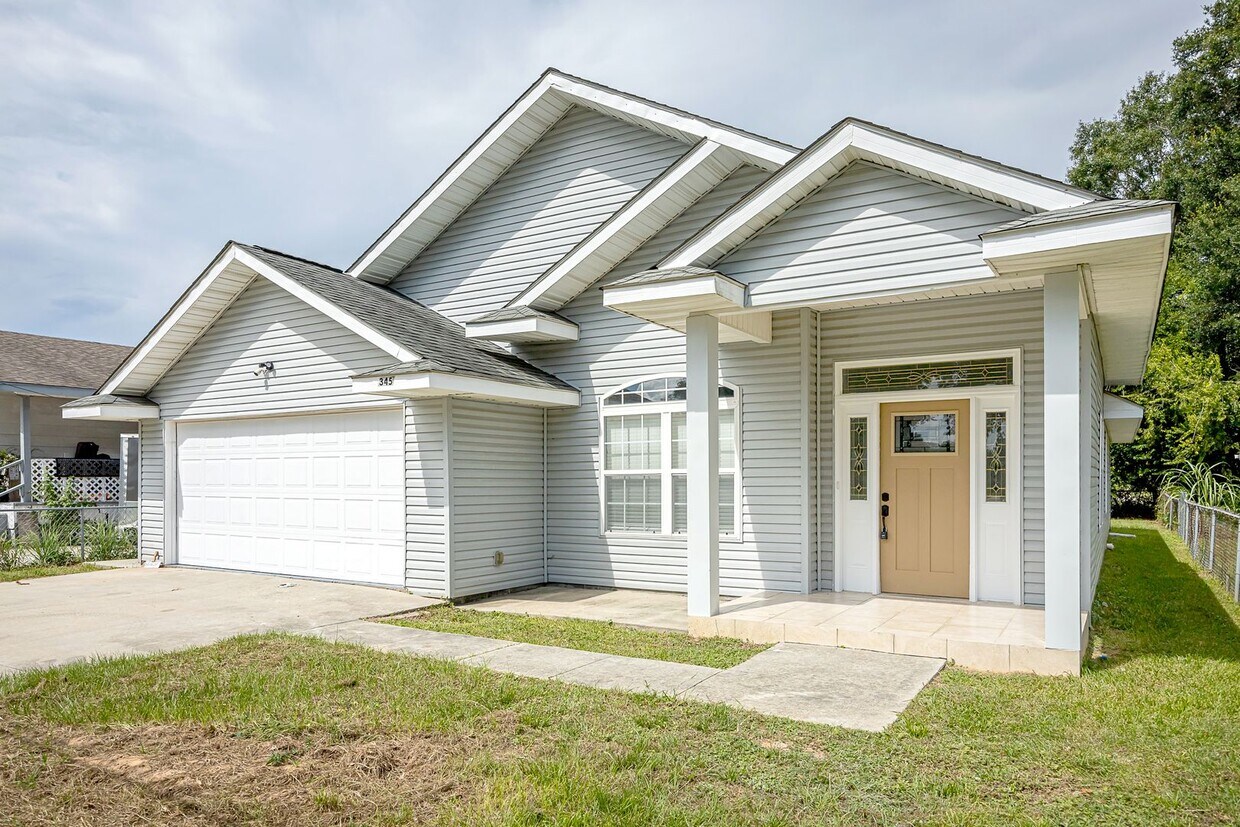 Completed Updated Home for Rent - Completed Updated Home for Rent