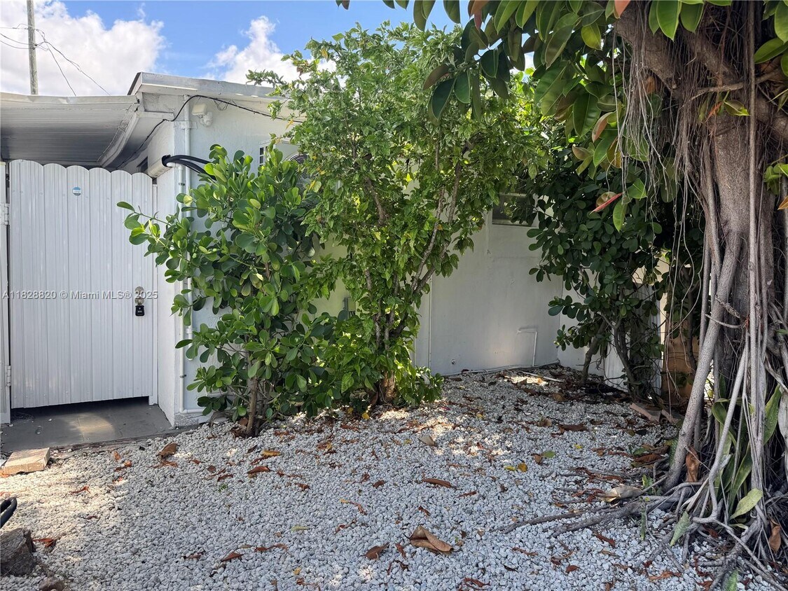 Foto principal - 2796 SW 34th Ct