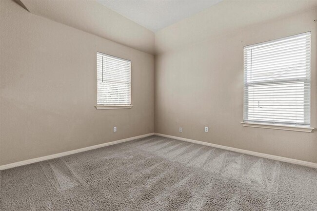 Building Photo - 197 Ferrule Dr