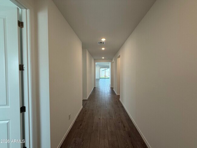Foto del edificio - 4248 Brenley Dr
