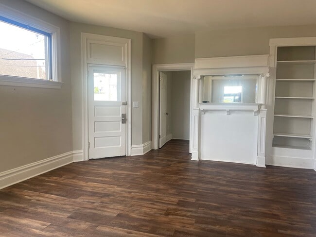 Foto del edificio - 701 Taylor Ave