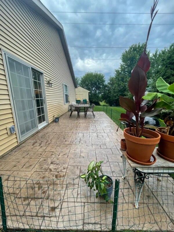 Foto del edificio - 1140 W 86th Pl