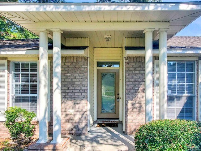 Foto del edificio - 412 Bay Oaks Dr