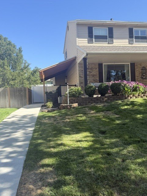 Building Photo - 1243 Forest Ridge Rd