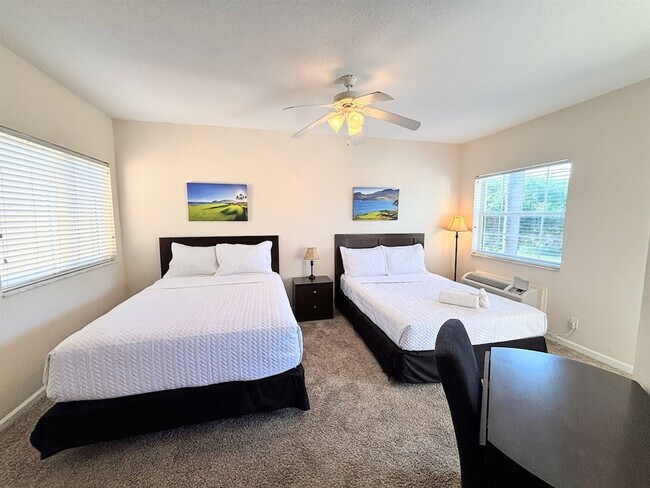 Building Photo - 8137 Carnoustie Pl