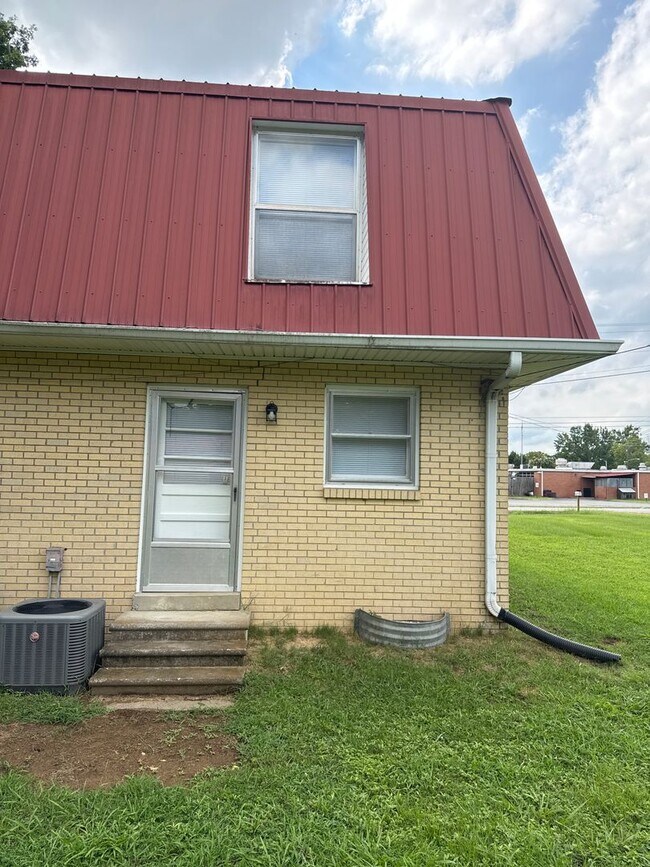 Foto del edificio - 523 A Dawson Ln
