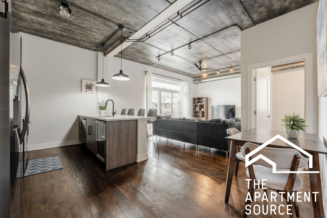 Foto principal - 4730 N Sheridan Rd