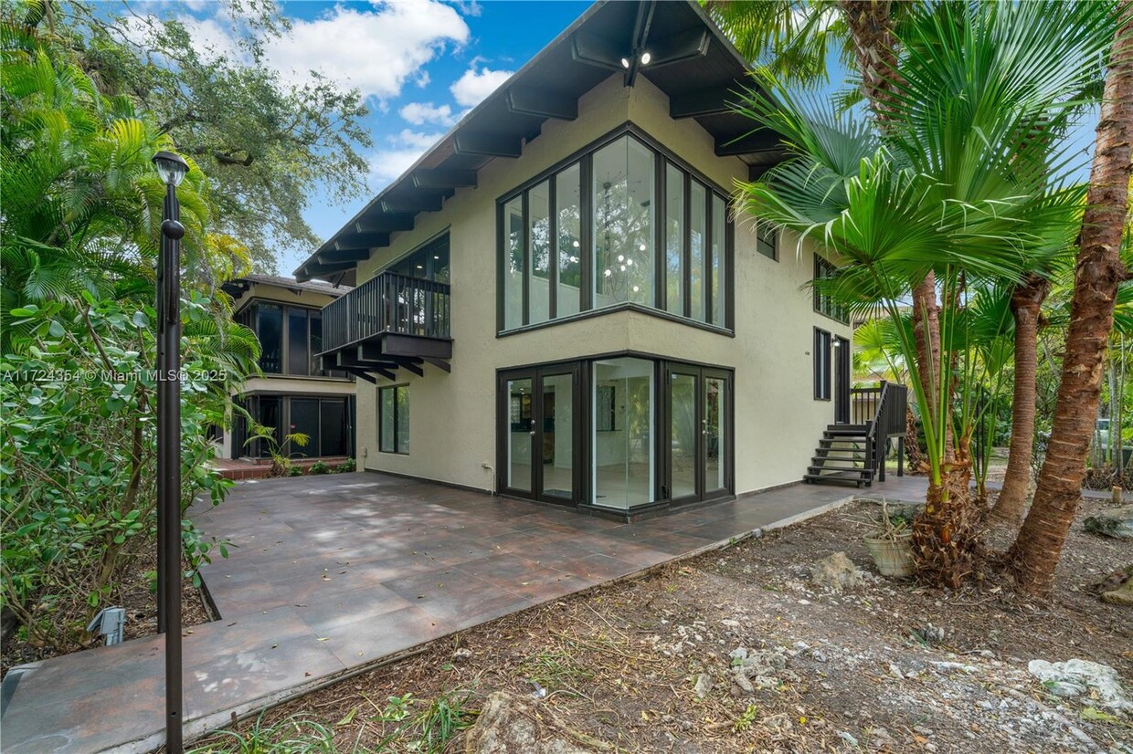 Foto principal - 6500 SW 54th Ln