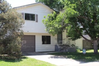 Building Photo - 2611 Cherly St