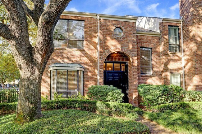 Foto del edificio - 2901 Bammel Ln