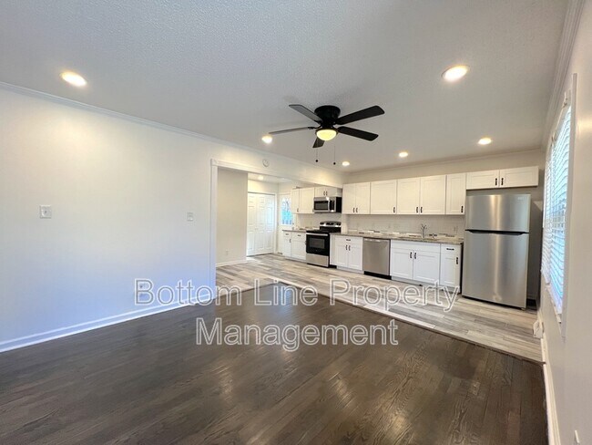 Building Photo - 2607 Dantrey Pl