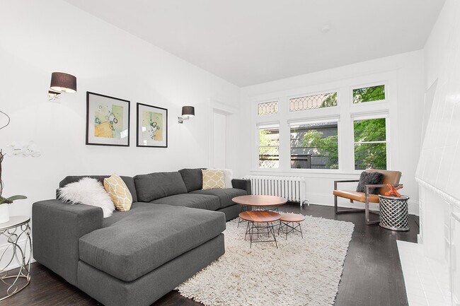 Foto del edificio - 1151 19th Ave E