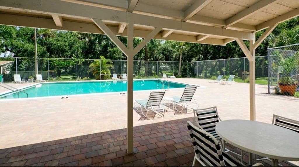 Photo - 904 Byron Ln (Sarasota, FL)