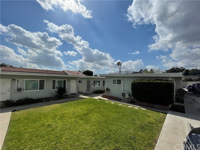 Primary Photo - 1015 N Azusa Ave