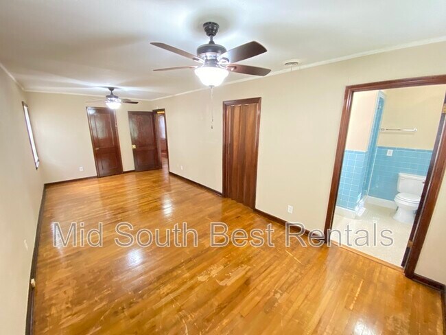 Foto del edificio - 1086 Goodman St