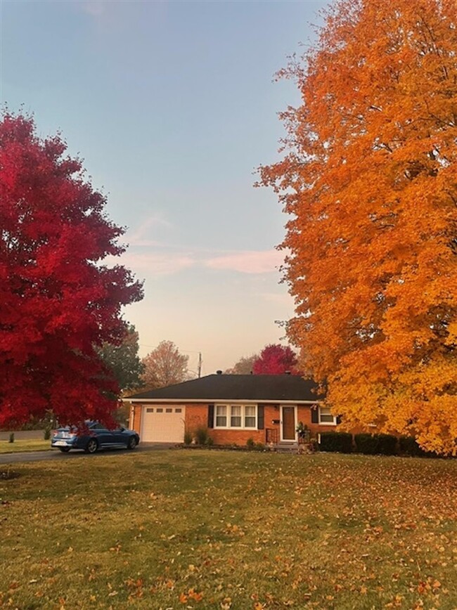 Foto del edificio - 515 Emmett Ave