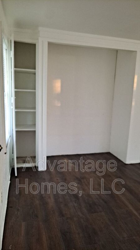 Foto del edificio - 1109 N Scott Ave