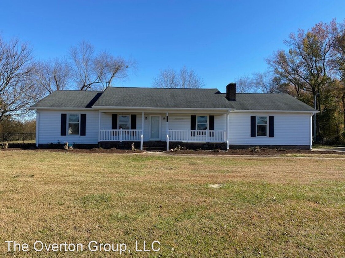 3 br, 2 bath House - 3622 Ivy Rd Photo