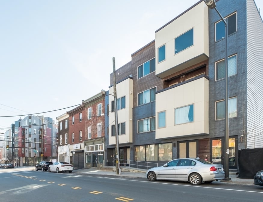 Primary Photo - 1608-1612 Ridge Ave