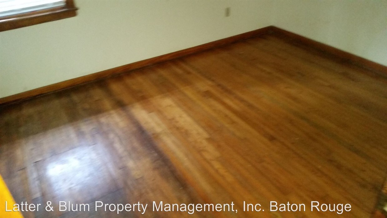 Foto principal - 1435 Hood Ave