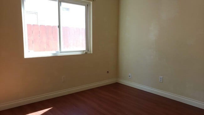 Building Photo - Charming Sorrento Mesa Home