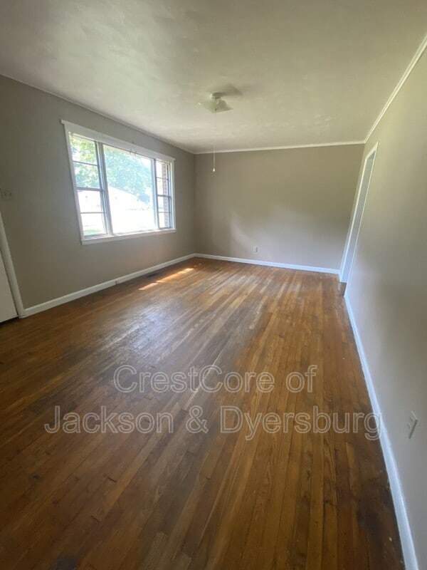 Building Photo - 522 Ferguson Ave