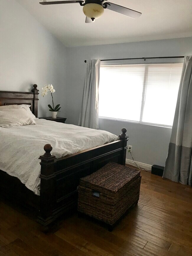 Foto del edificio - 4255 Las Virgenes Rd