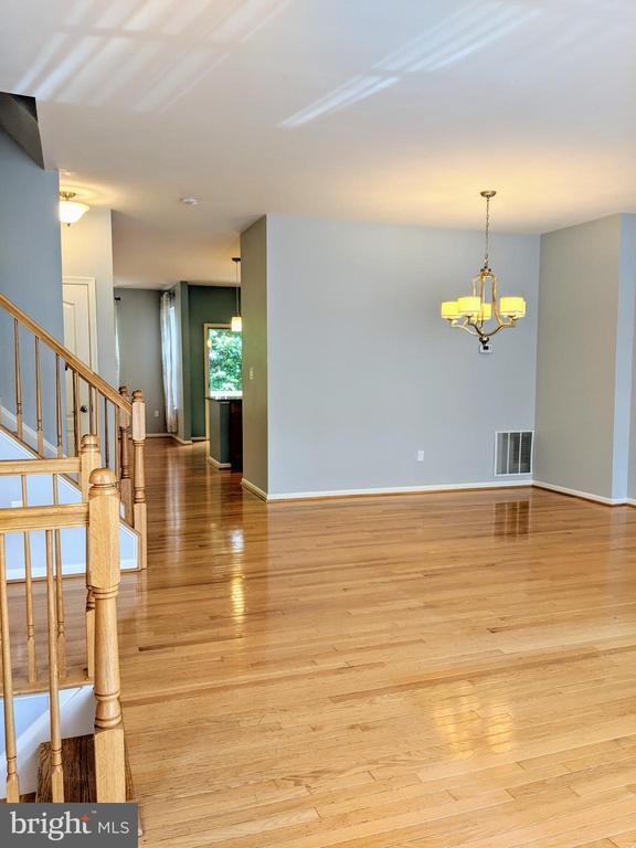 Building Photo - 1705 Stuart Pointe Ln