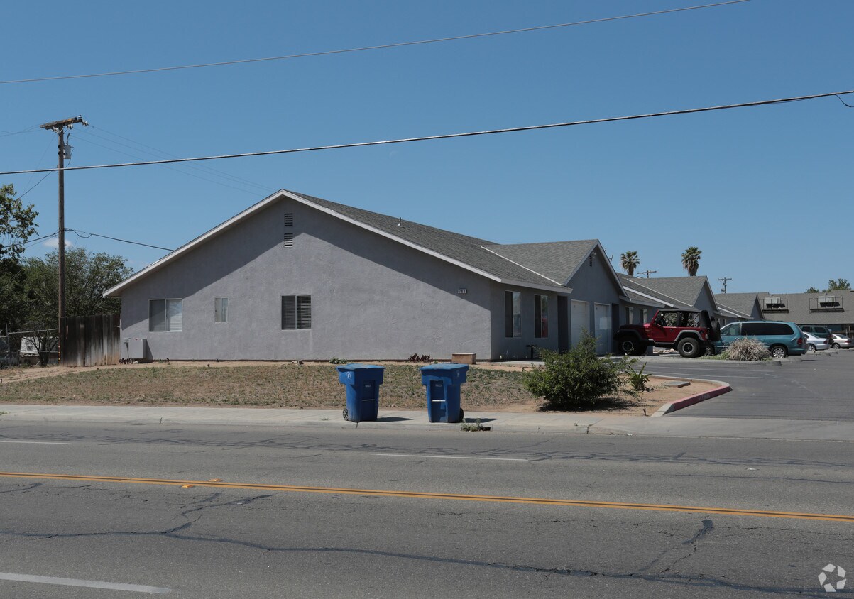 Foto del edificio - 700 Sunnyside Ave