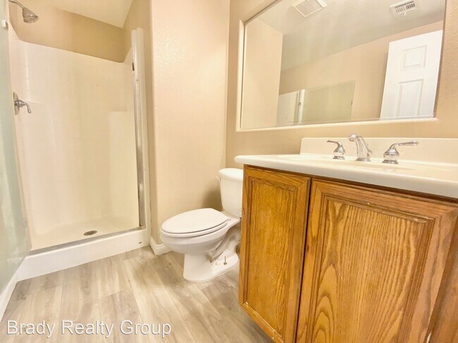 Building Photo - 4 br, 3 bath House - 8905 SKYLINE PEAK CT