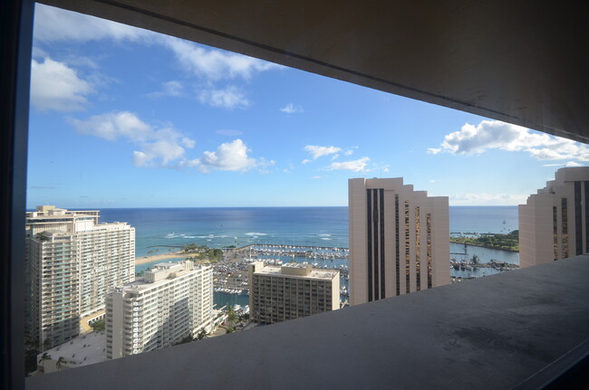 Foto del edificio - 1700 Ala Moana Blvd