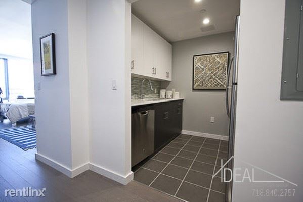 Primary Photo - 232 N 10th St