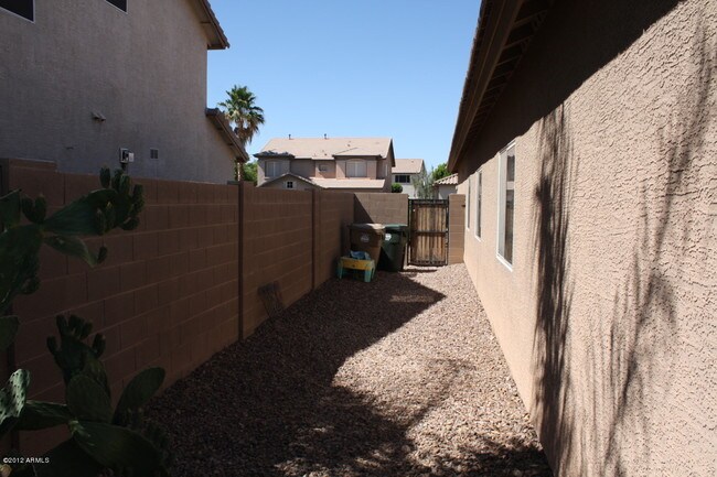 Foto del edificio - 14283 W Indianola Ave