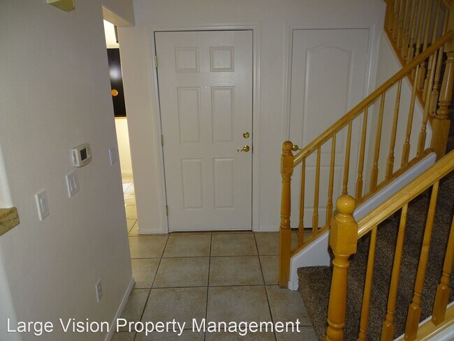 Building Photo - 2 br, 2.5 bath House - 5465 Shay Mountain ...