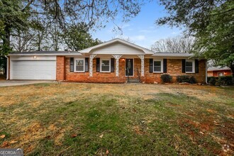 Building Photo - 4492 Raleigh Dr