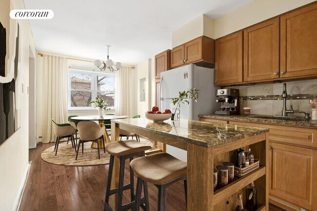 Foto del edificio - 1277 E 82nd St